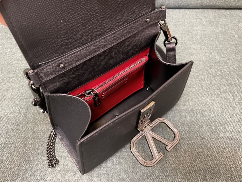Va1e*ntin0 top handle bag